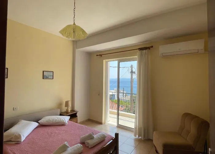 Tasos Manaritsas 3* Khrónia